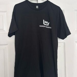 Howzit Hostel Black Aloha Ambassador T-Shirt